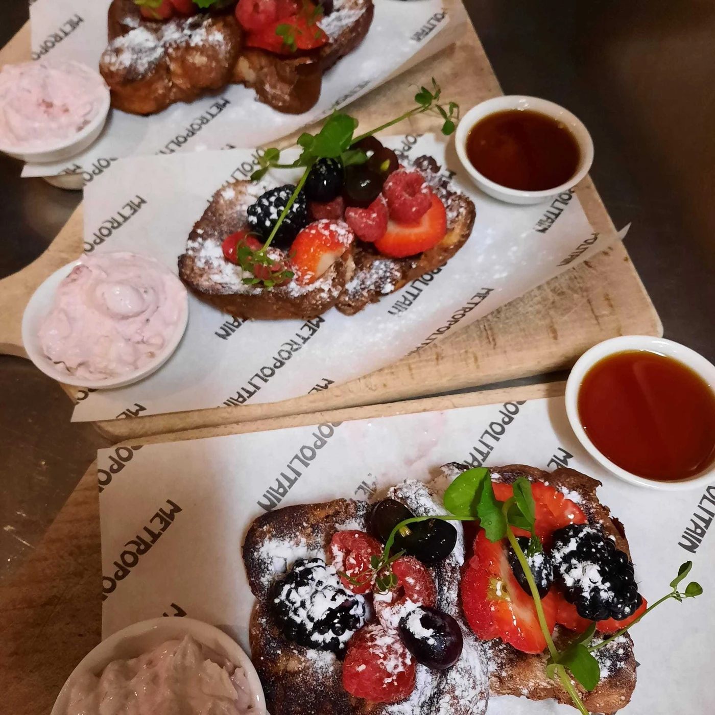 French Toast & Berries